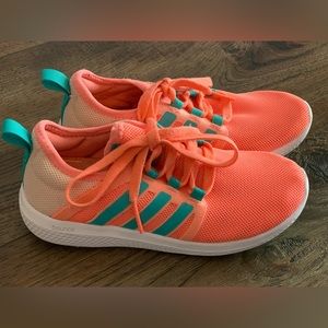 Adidas Kids Shoes | 1.5 Y